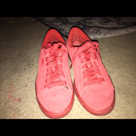 pink and red pumas